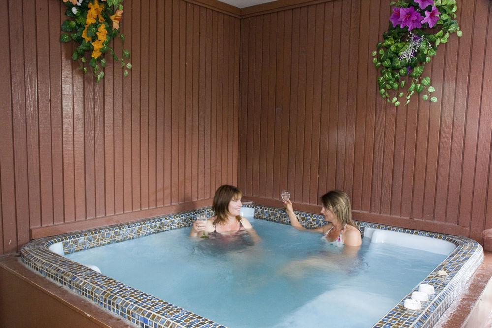 Cherry Court Motor Lodge Уангарей Екстериор снимка