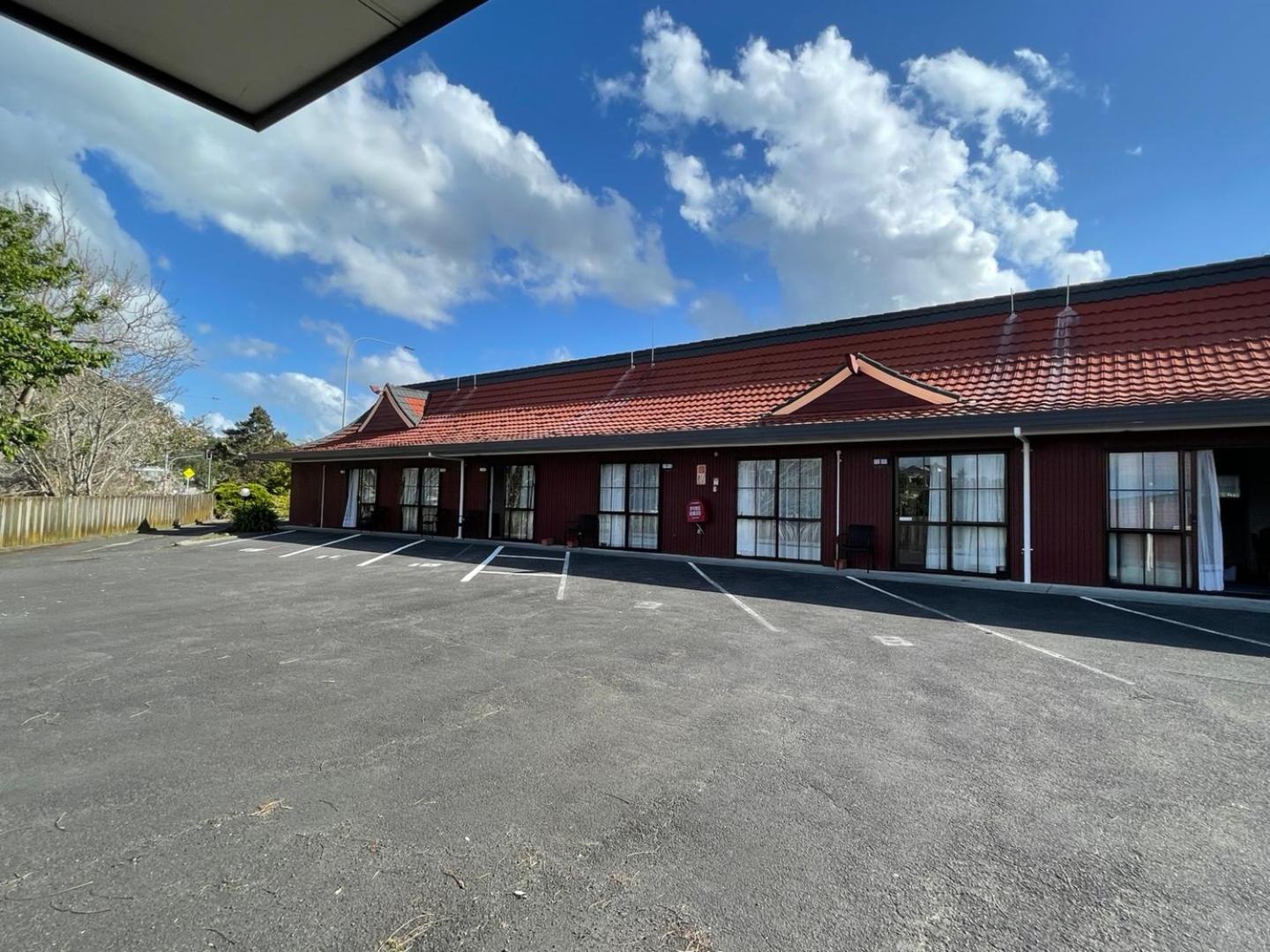Cherry Court Motor Lodge Уангарей Екстериор снимка
