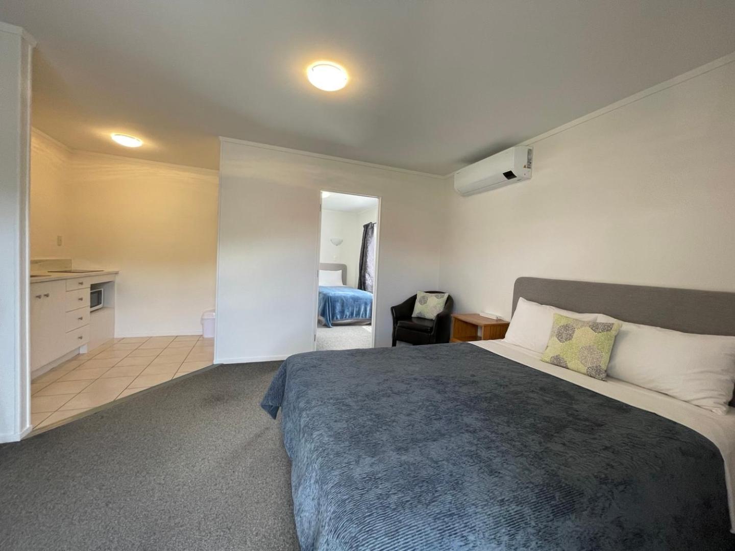 Cherry Court Motor Lodge Уангарей Екстериор снимка