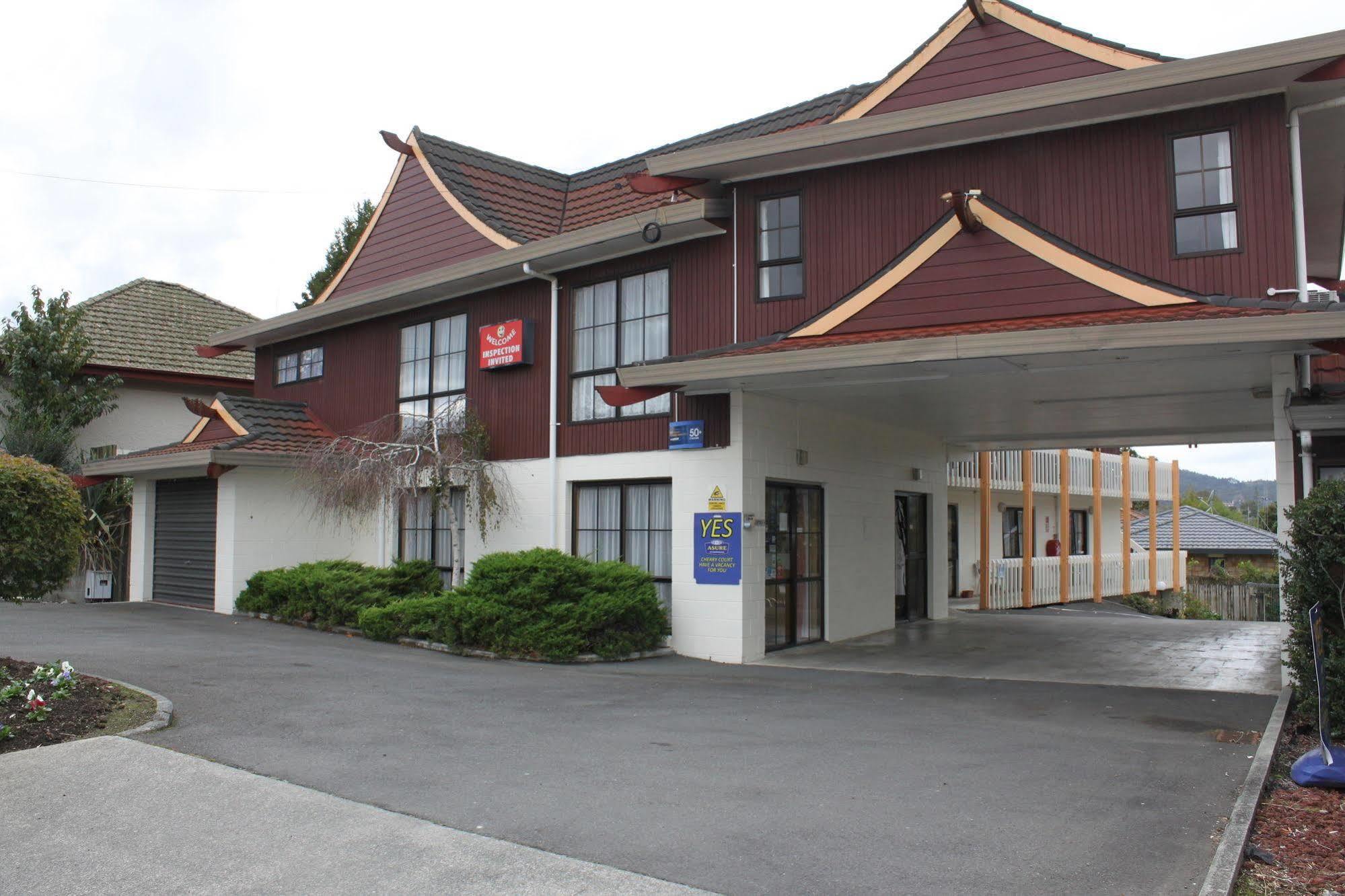 Cherry Court Motor Lodge Уангарей Екстериор снимка