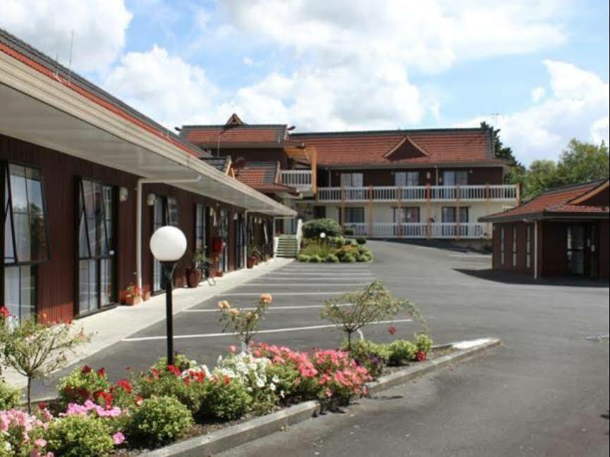 Cherry Court Motor Lodge Уангарей Екстериор снимка